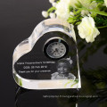 Petite horloge en cristal en forme de coeur pour la décoration et le cadeau